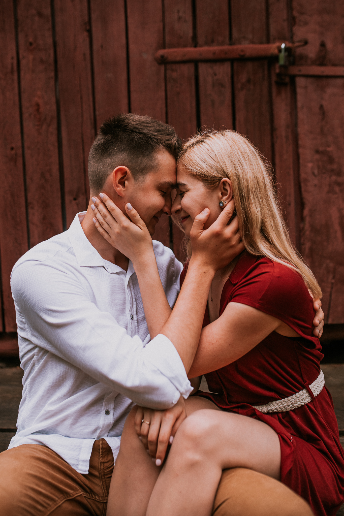 Sesja narzeczeńska w plenerze