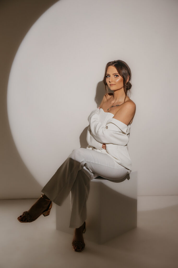 portret w kole kobiety