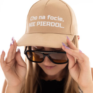 czapka z daszkiem